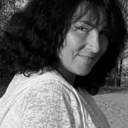 Евгения Стрельцова